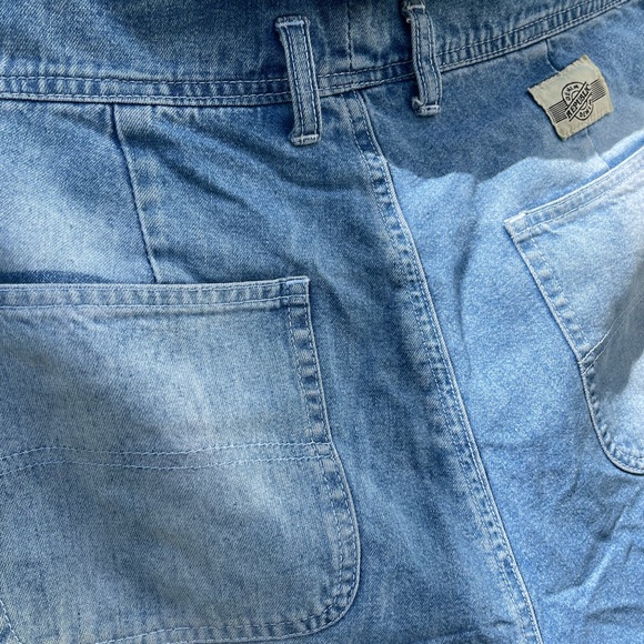 Denim Republic Denim shorts.size juniors 13/14. - Picture 8 of 8